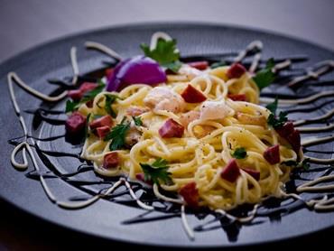 Macarrão à carbonara