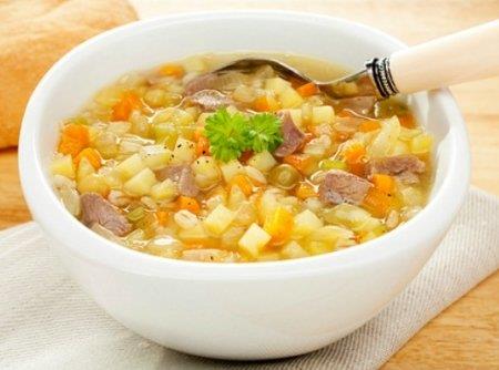 Sopa de Legumes com Carne e Macarrão