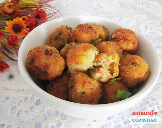 Bolinho de batata com bacon