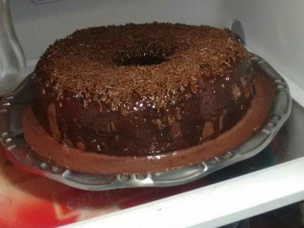 Bolo de chocolate molhadinho