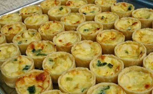 Mini Quiche de Queijo