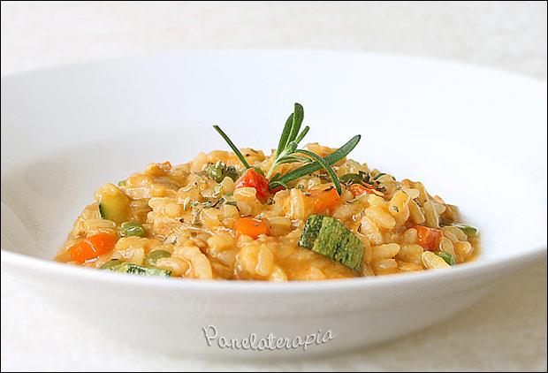 Risoto de frango com legumes