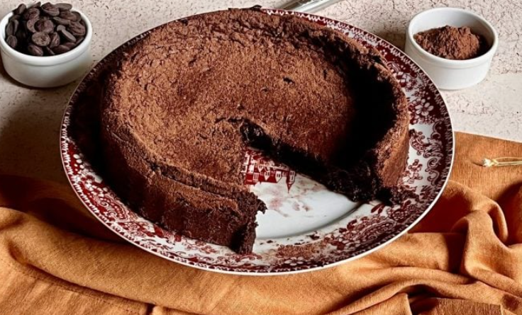 Bolo de chocolate molhadinho