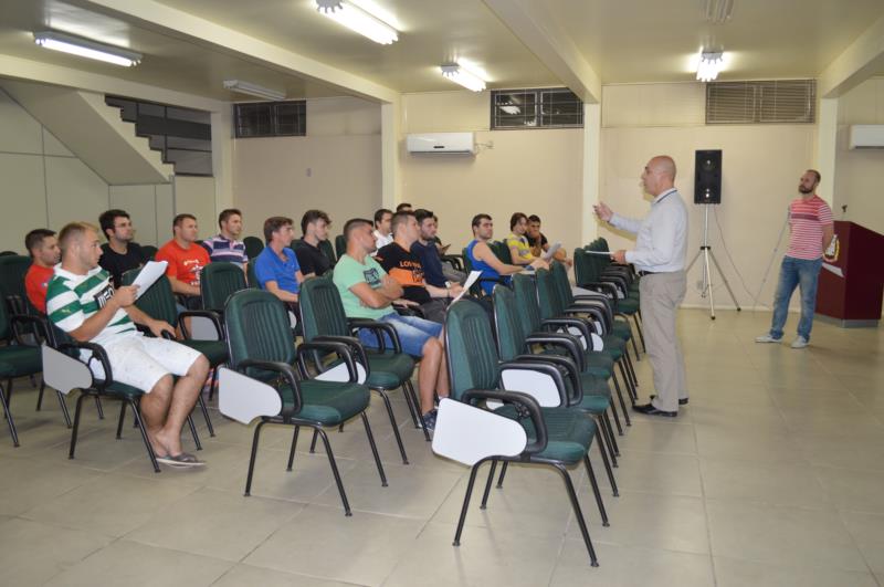 Comissão e equipes têm última reunião nesta quinta