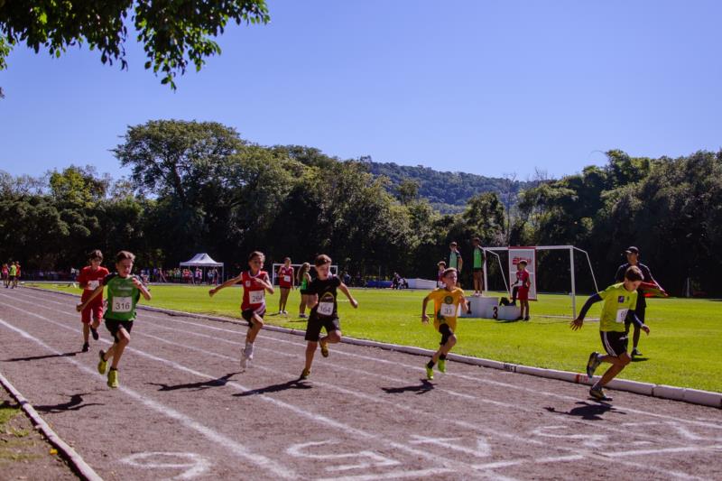 Troféu Mauá de Atletismo reúne 450 atletas de todo Rio Grande do Sul