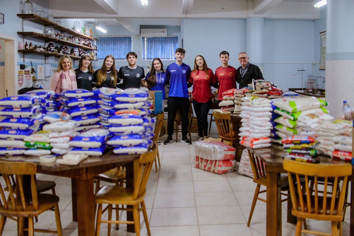 Com 6,5 toneladas de alimentos arrecadados, solidariedade é a campeã de competição do Colégio Mauá