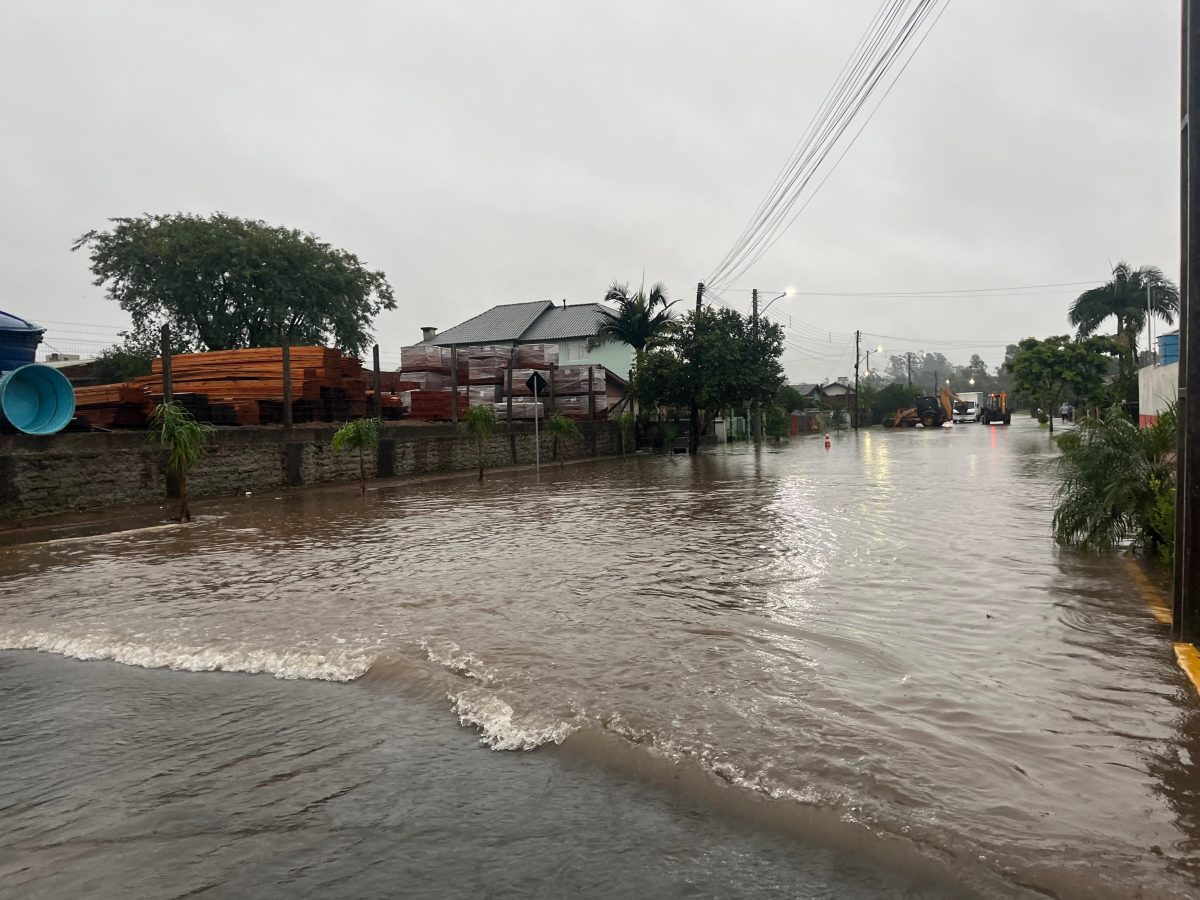 Arrecadação de ICMS no Rio Grande do Sul já caiu R$ 1 bi em função das enchentes