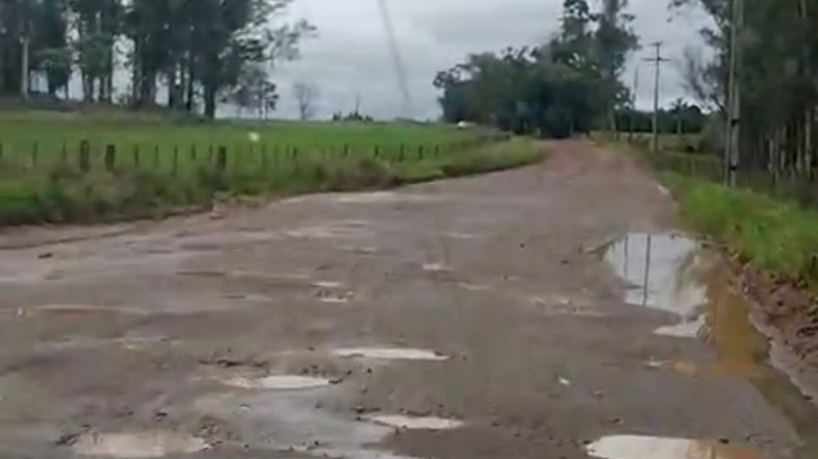 Comunidade reivindica melhorias em estrada que liga Santa Cruz e Rio Pardo