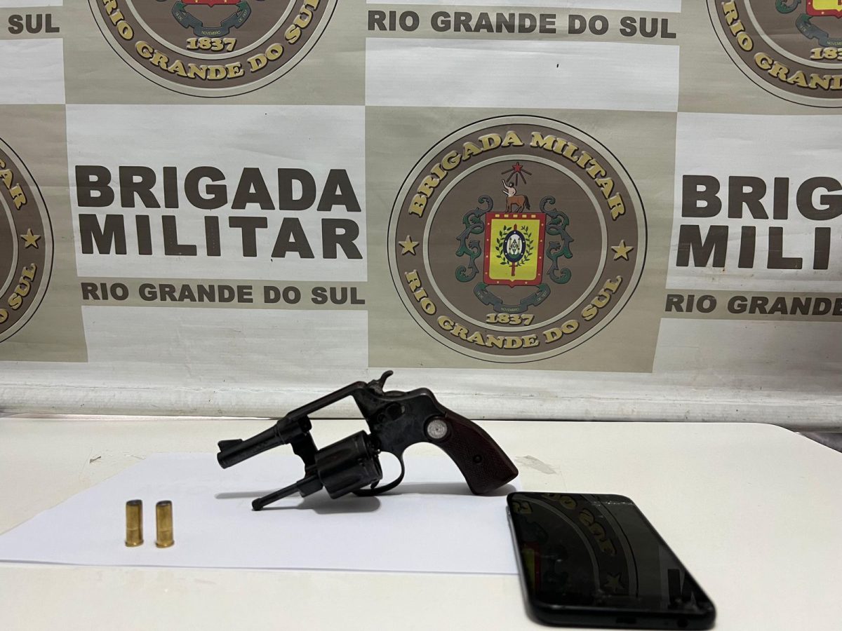 Homem é preso com revólver em Rio Pardo