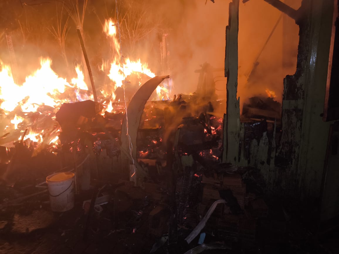 Incêndio destrói casa no interior de Venâncio Aires
