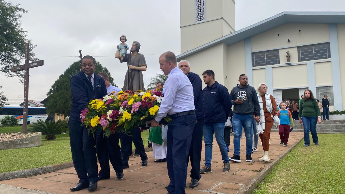 Paróquia Santo Antônio festeja Dia do Colono e Motorista