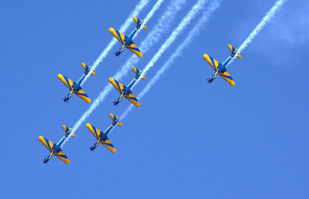 Aeroclube de Santa Cruz articula a vinda da Esquadrilha da Fumaça para marcar os 90 anos de atuação no município