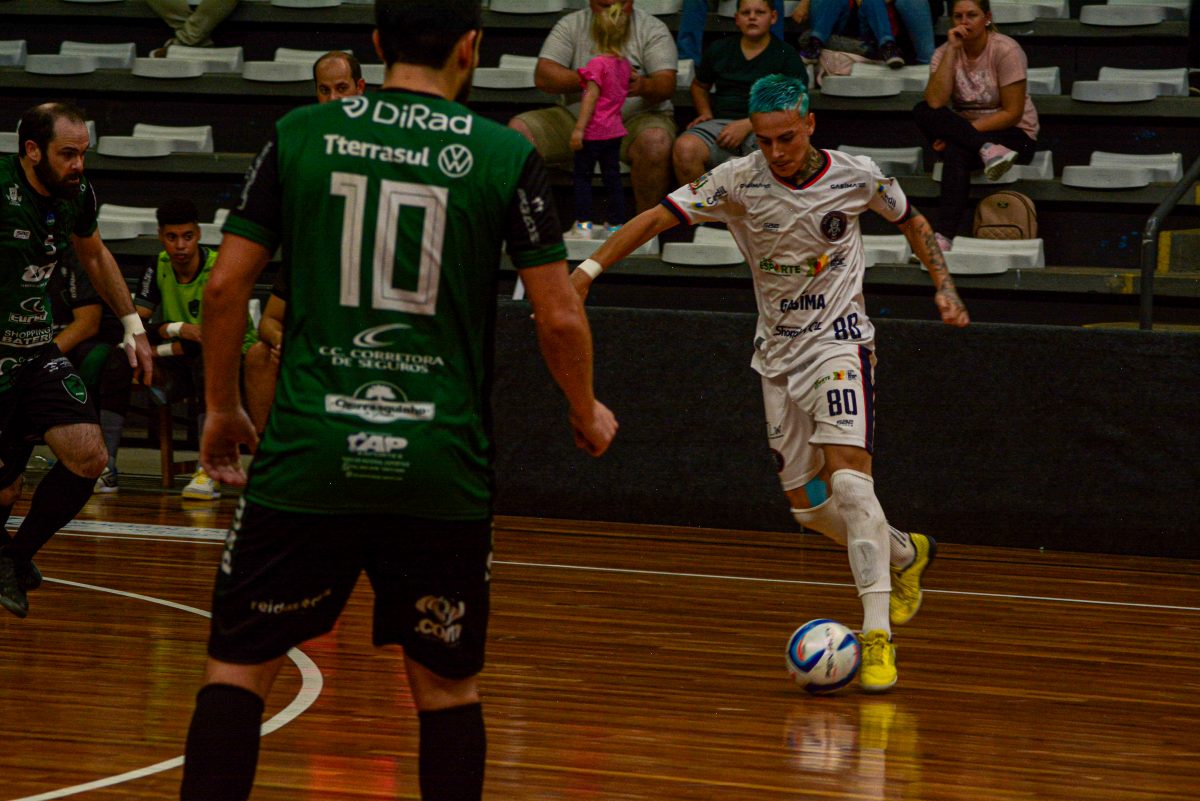 Santa Cruz Futsal conquista vitória na estreia do Gauchão Série B