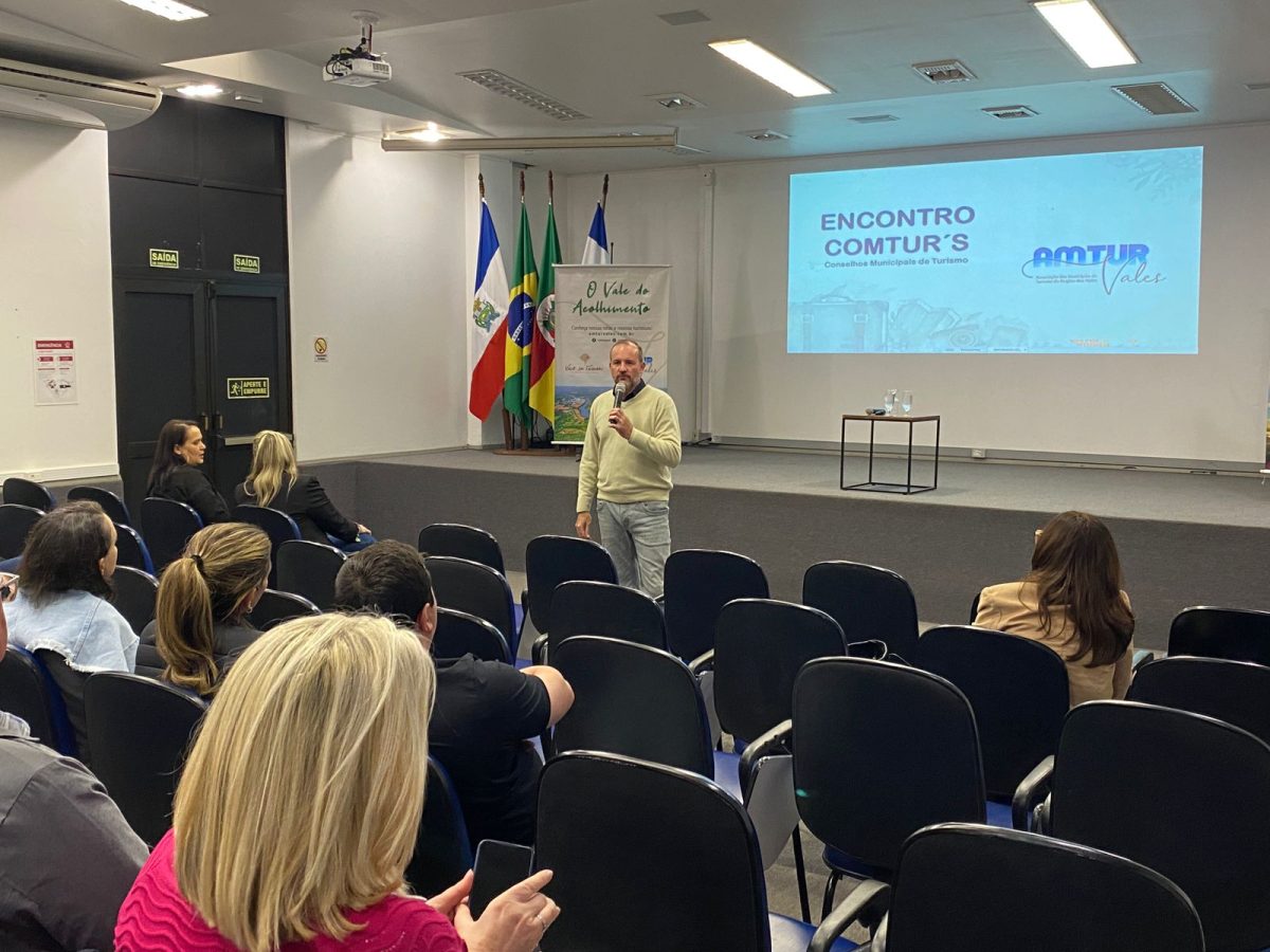 Venâncio Aires participa de encontro que discute estratégias para fortalecer o turismo