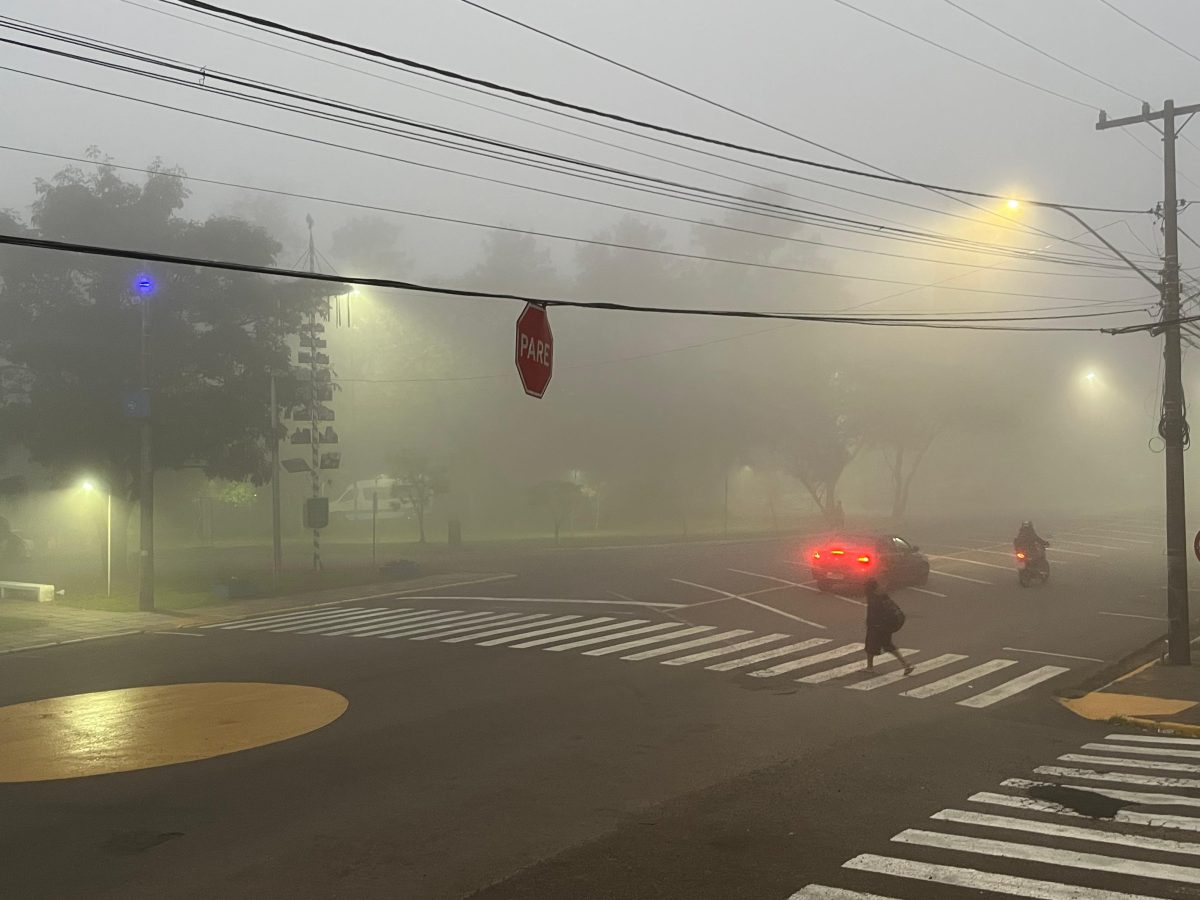 Segunda-feira inicia com cerração intensa em Santa Cruz