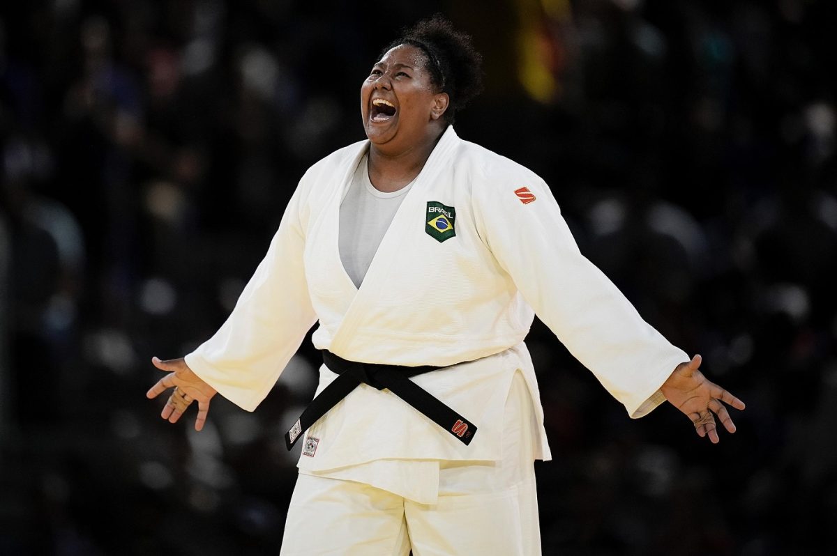 Beatriz Souza vence israelense e conquista medalha de ouro no judô