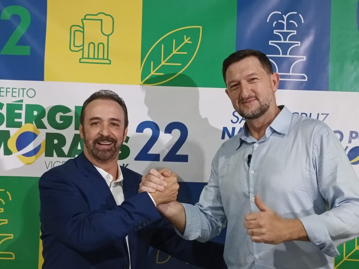 Sérgio Moraes e Alex Knak formalizam candidatura em Santa Cruz