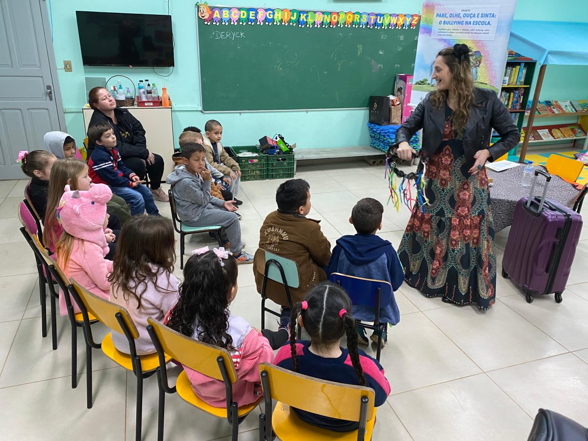 Reflexão sobre o bullying é disseminada nas escolas de Vera Cruz