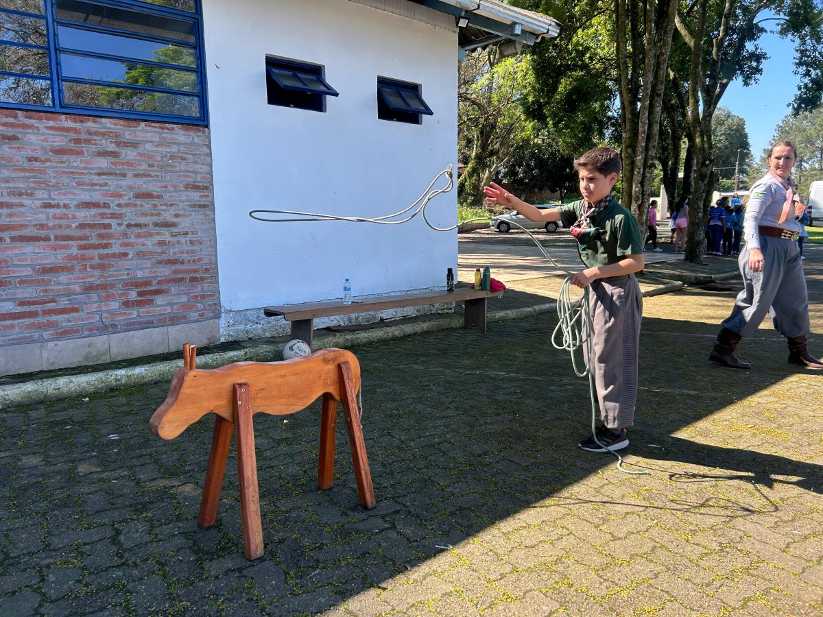 Oficinas de esportes campeiros marcam Semana Farroupilha em Santa Cruz