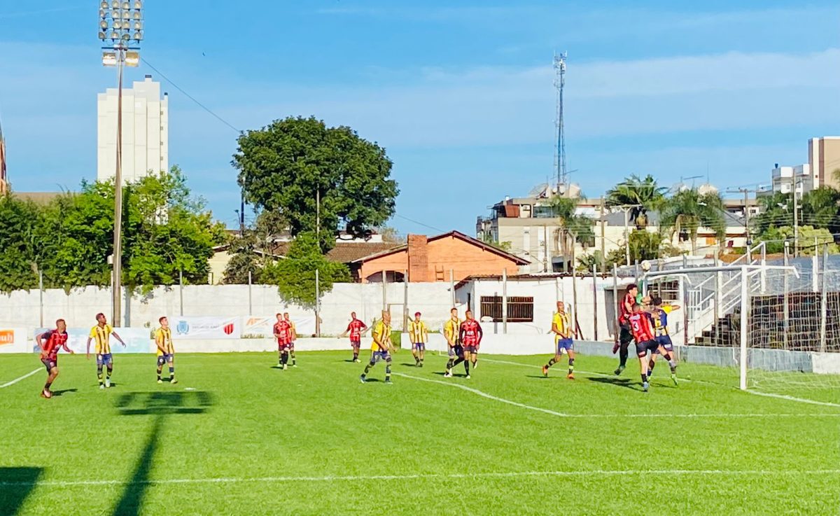 Na estreia em casa, Guarani soma um ponto na classificação