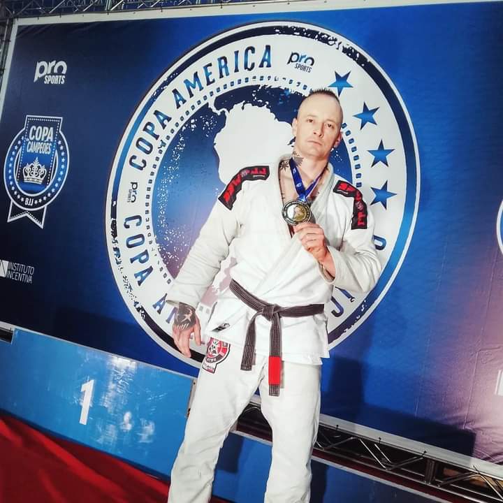 Vera-cruzense conquista 3º lugar na Copa América de Jiu-Jitsu