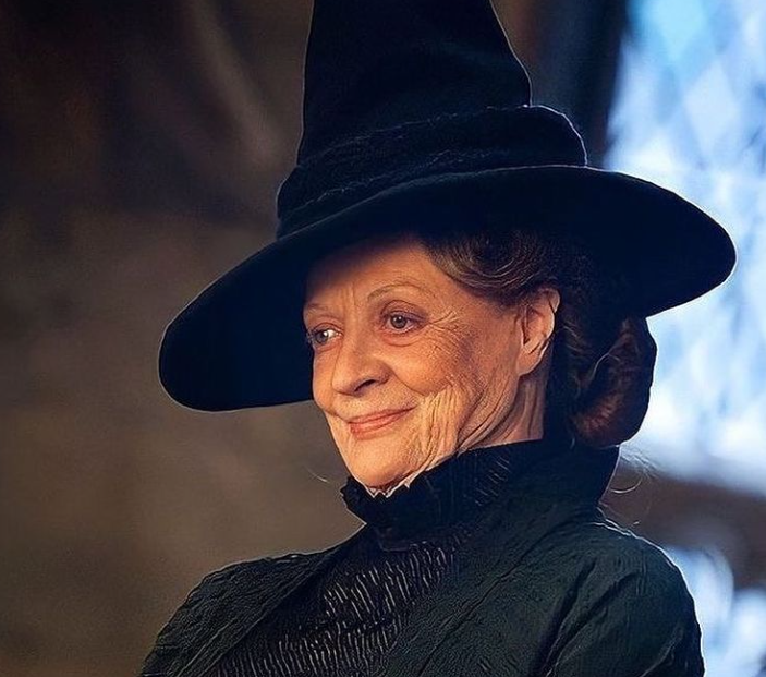 Maggie Smith, atriz de Harry Potter, morre aos 89 anos