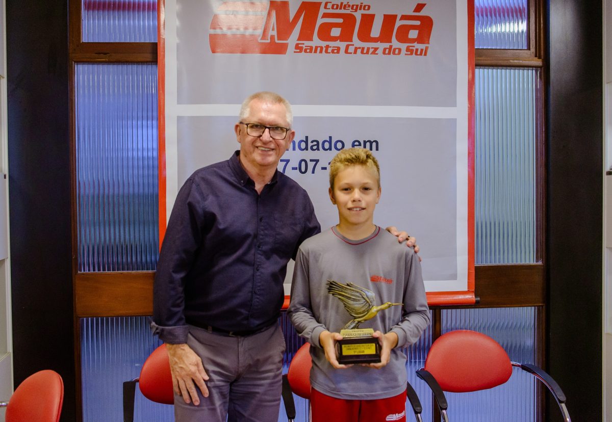 Aluno do Colégio Mauá conquista título de campeão estadual de golfe aos 11 anos