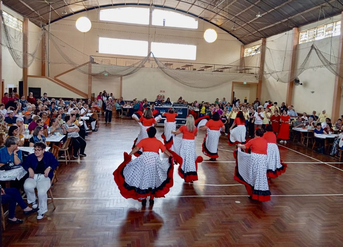 Encontro Regional de Aposentados Rurais celebra a Geração 60+