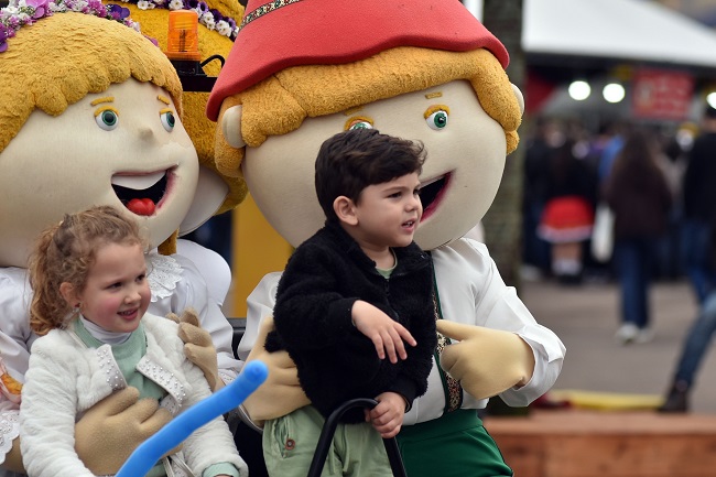 Sábado será de festa para as crianças na Oktoberfest