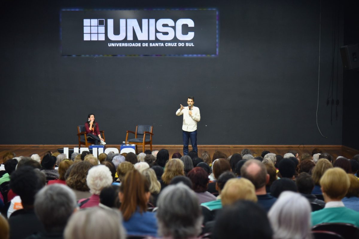 Palestra incentiva o cultivo de bons hábitos para a longevidade saudável