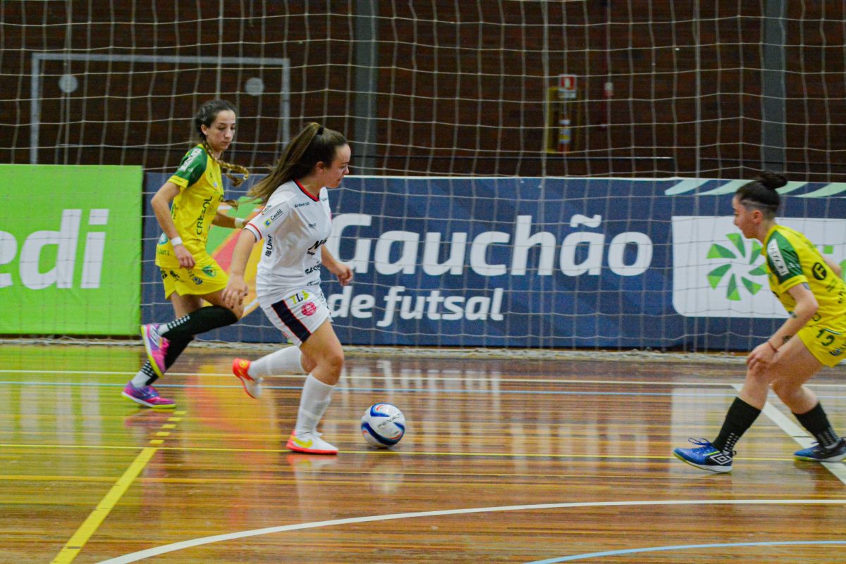 Fim de semana foi de derrota para equipes do Santa Cruz Futsal