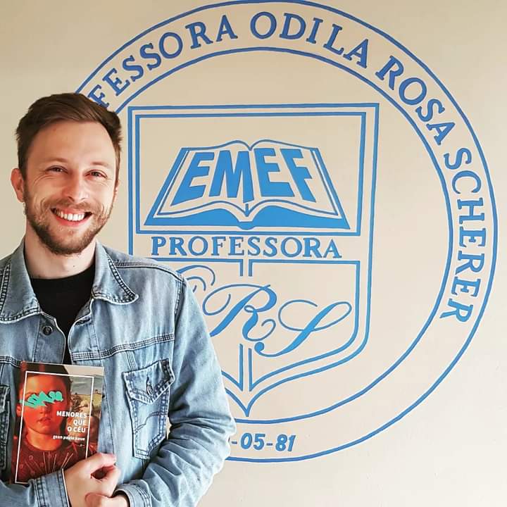 Livro de escritor venâncio-airense é finalista de prêmio estadual