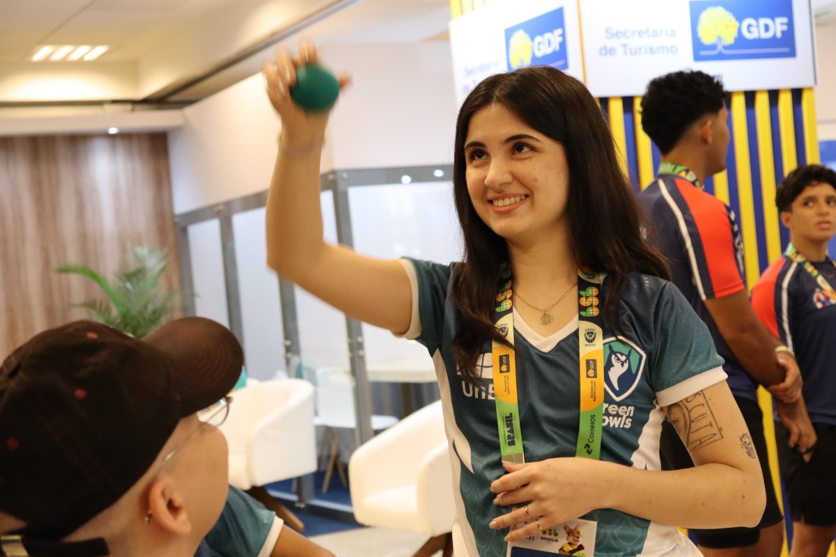 Psicóloga santa-cruzense atua com equipe de Brasília nos Jogos Universitários Brasileiros