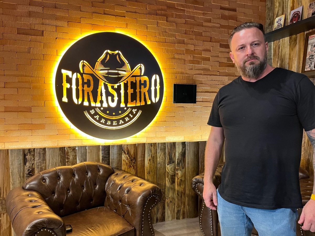 Forasteiro Barbearia: ambiente temático e atendimento exclusivo agora em Venâncio Aires