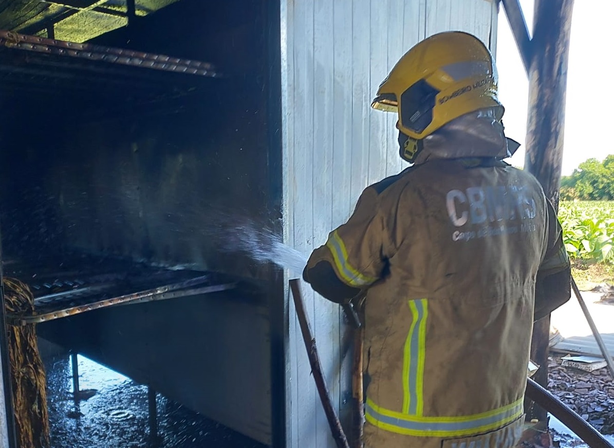 Venâncio Aires registra quarto incêndio em estufa de tabaco da safra 2024/2025