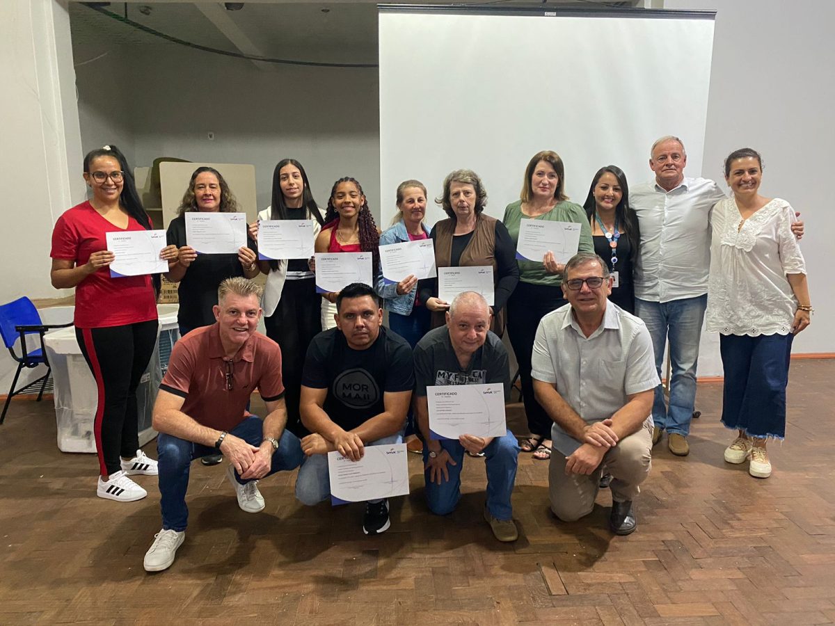 Curso técnicas de vendas forma primeira turma em Candelária