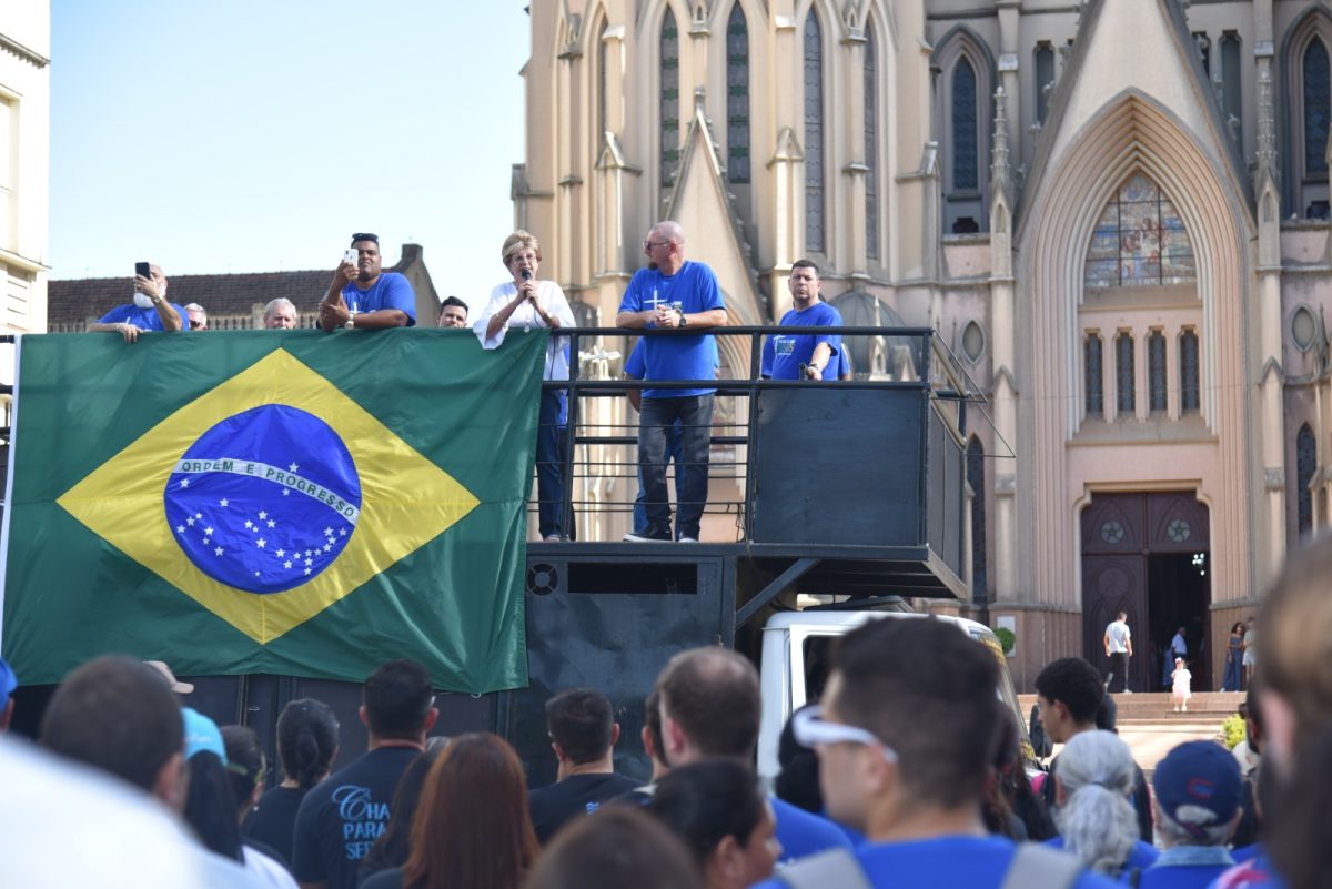 Marcha para Jesus movimenta fiéis em Santa Cruz neste sábado