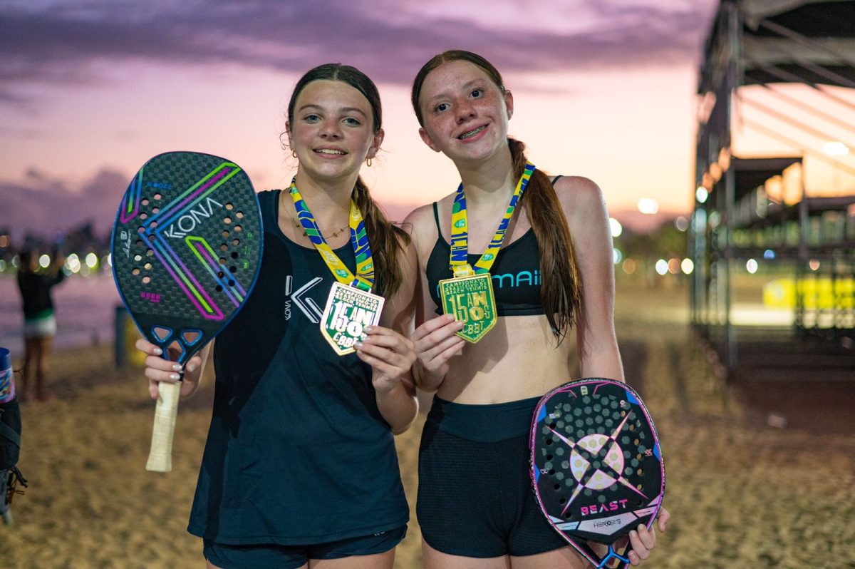 Santa-cruzenses de 13 anos são campeãs brasileiras invictas de beach tennis