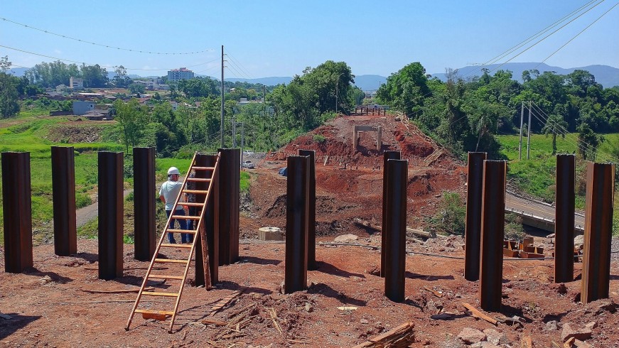 Obra do aterro da rampa de acesso da nova ponte da ERS-130 inicia quarta-feira