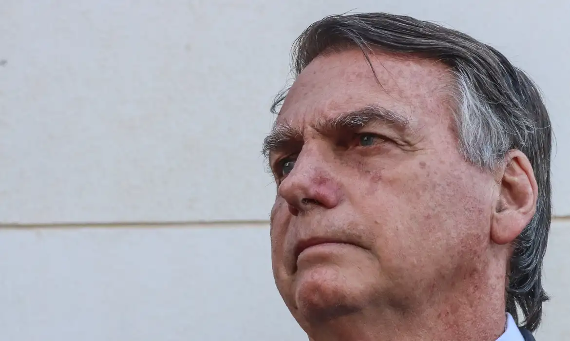 Polícia Federal indicia Bolsonaro e mais 36 por tentativa de golpe de Estado