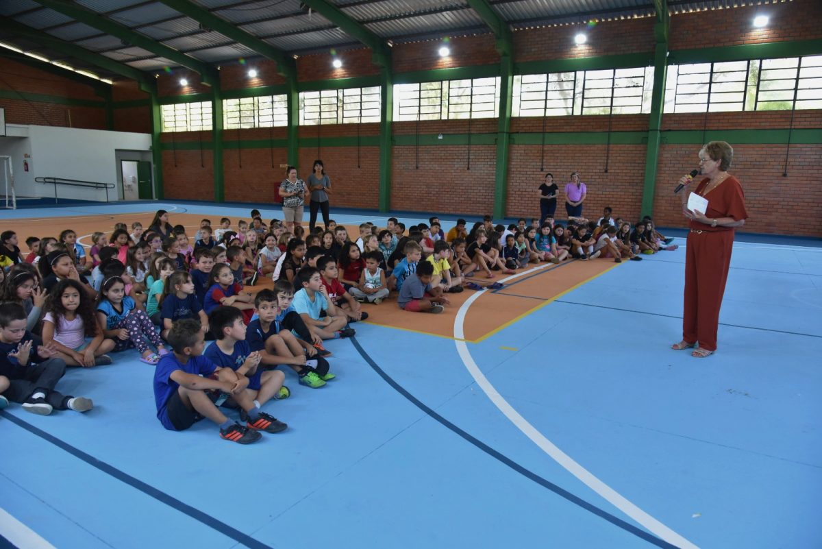 Prefeitura inaugura reforma no ginásio de esportes da Emef Normélio Egidio Boettcher