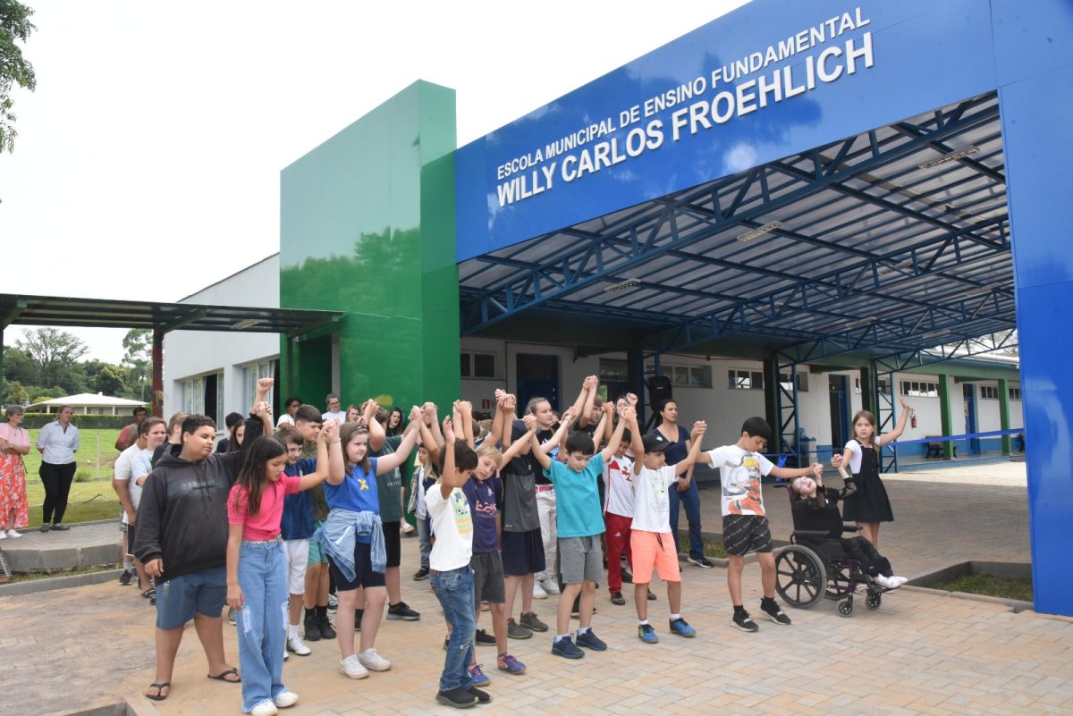 Prefeitura de Santa Cruz inaugura ampliação da Emef Willy Carlos Froehlich