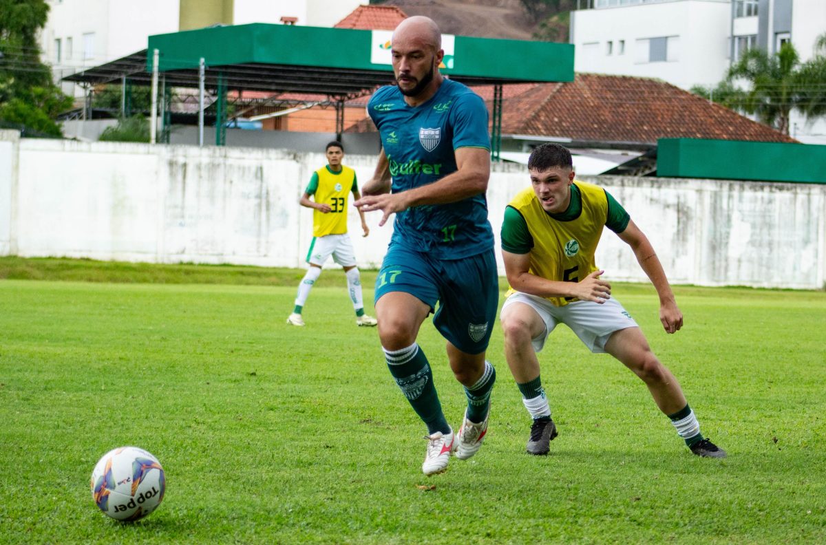 Avenida perde primeiro jogo treino da pré-temporada