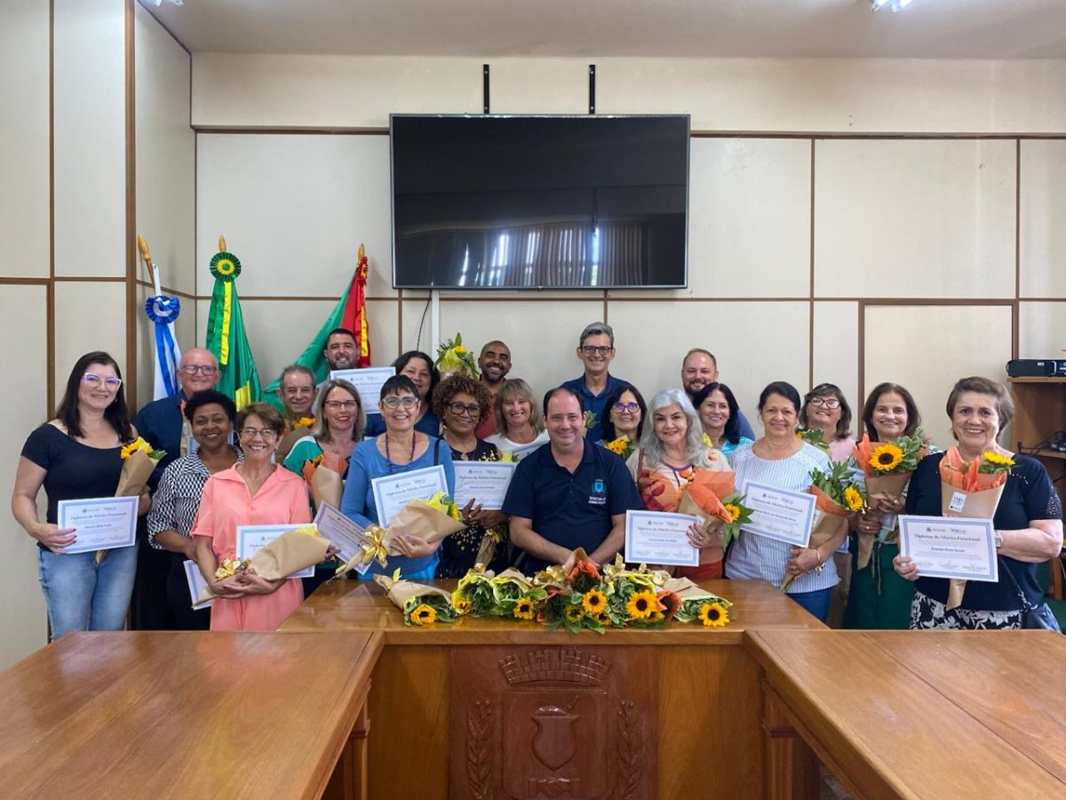 Cerimônia de Jubilação presta homenagem a servidores aposentados em 2024