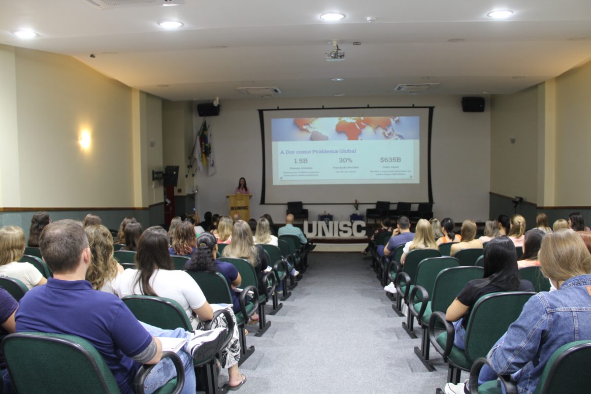 Evento destaca abordagem holística no manejo da dor, cuidados paliativos e segurança do paciente