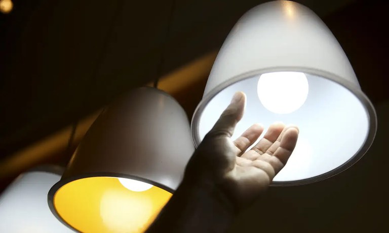 Janeiro não terá aumento na conta de luz dos brasileiros