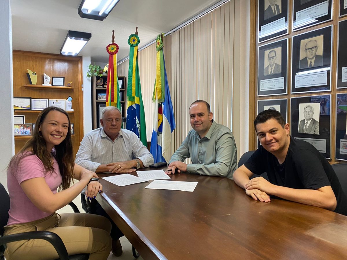 Planejamento encaminha licitação para pavimentação de duas ruas de Candelária