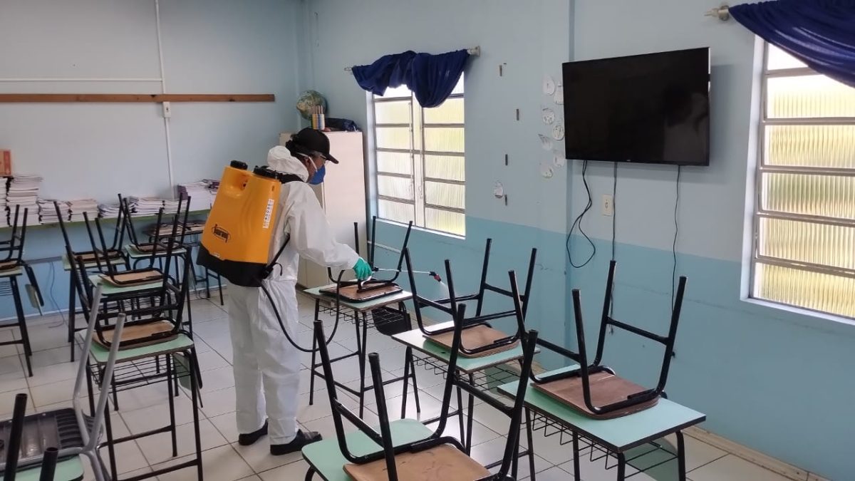 Com 698 casos de dengue, Vigilância Sanitária inicia ano com aplicação de inseticida e monitoramento